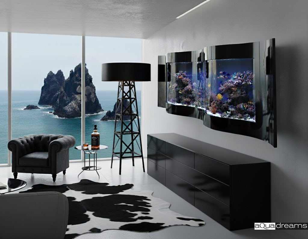 Настенный аквариум-картина «Волна» в современном интерьере с панорамным видом на море